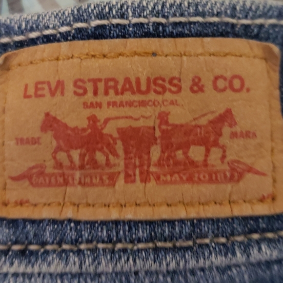 Woman jeans - Picture 5 of 6